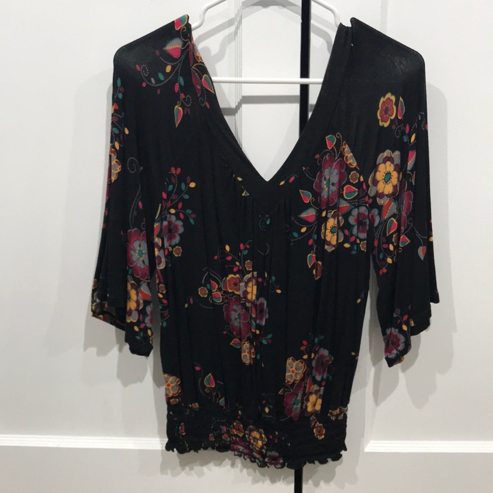 Adorable flower blouse